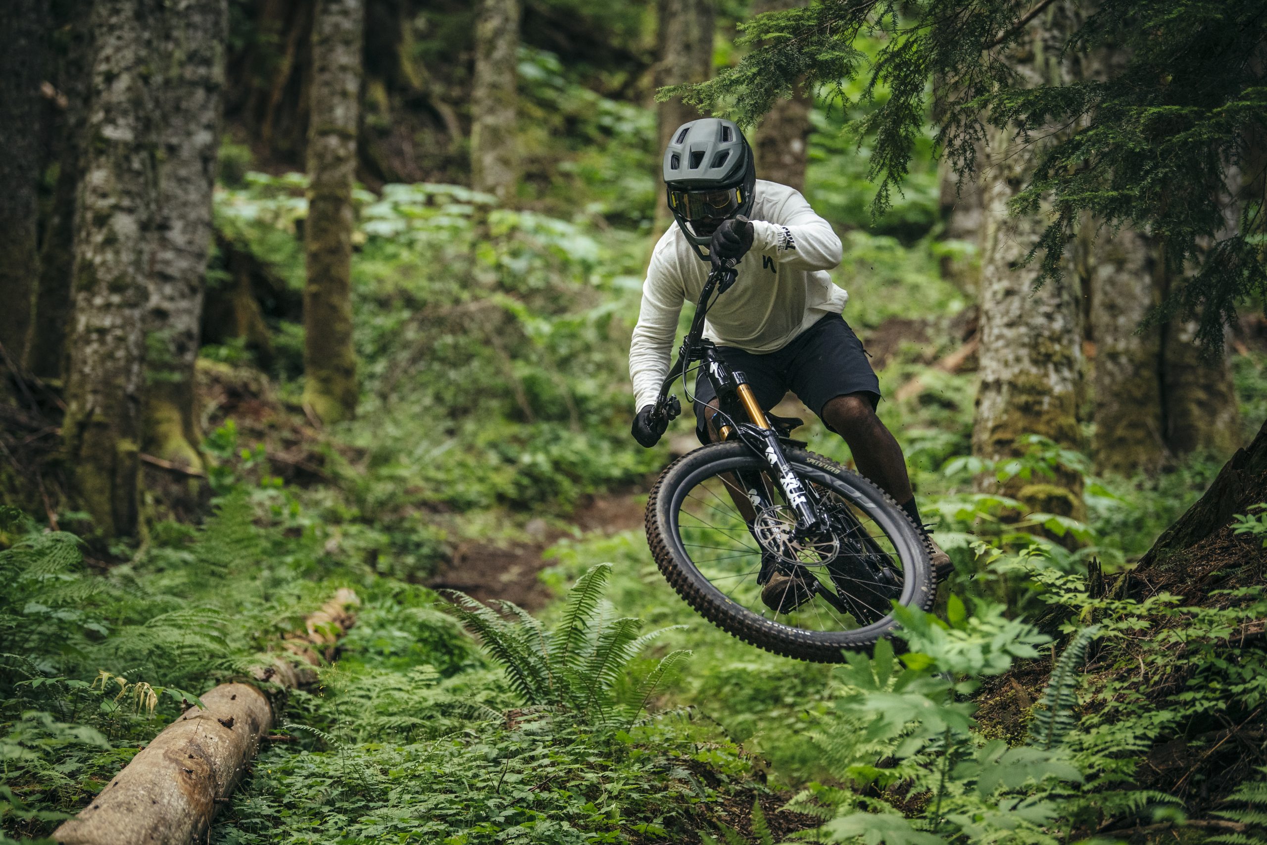 PG_210809_specialized1_2307